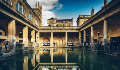 Bath roman baths
