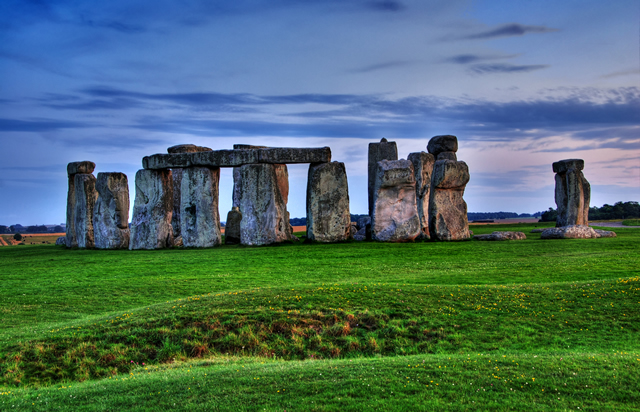 Stonehenge -  Windsor, Bath and Stonehenge tour