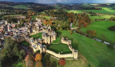 alnwick castle