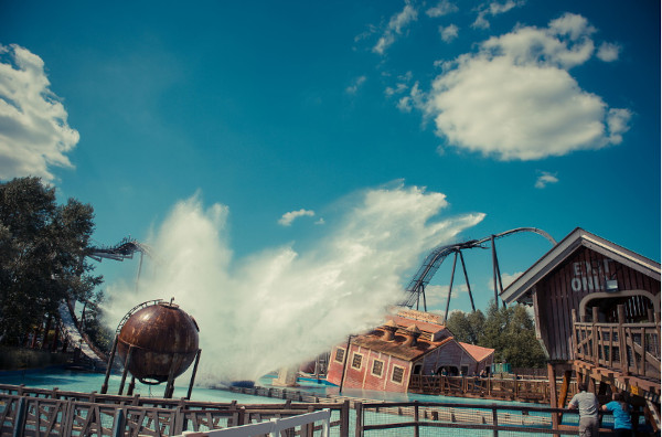 todal wave at thorpe park