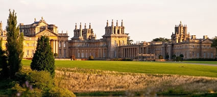 Blenheim Palace on tour from London with Downton Abbey film locations