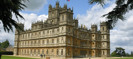 Downton Abbey Tour from London with Oxford and Bampton