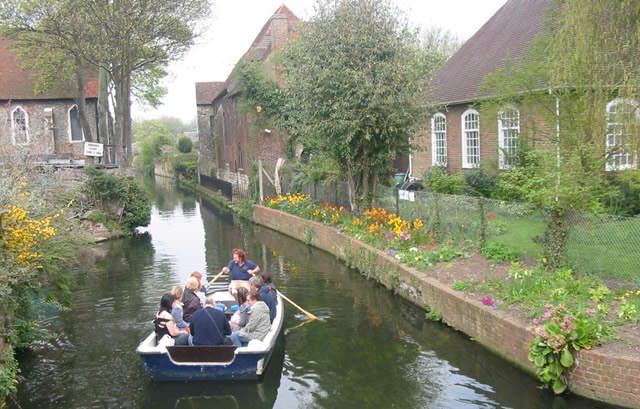 Canterbury Historic River Tour