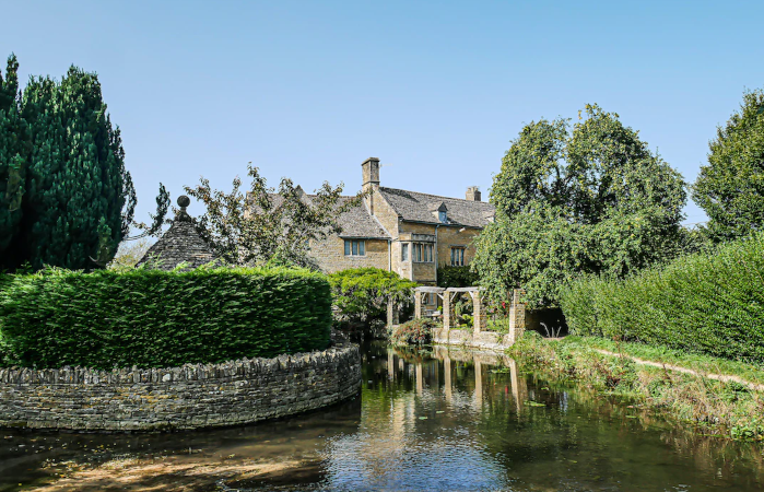 Cotswolds bourton-on-the-water