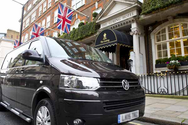 Private tourS between Southampton and London