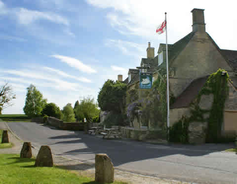 The Swan Inn- a Downton Abbey locations set