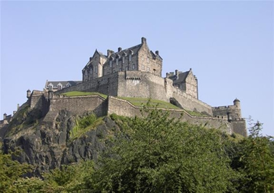 Edinburgh Castle Golden Tours day trip