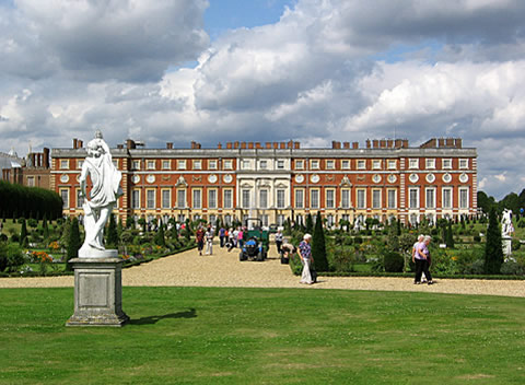 Hampton Court Palace by River Cruise