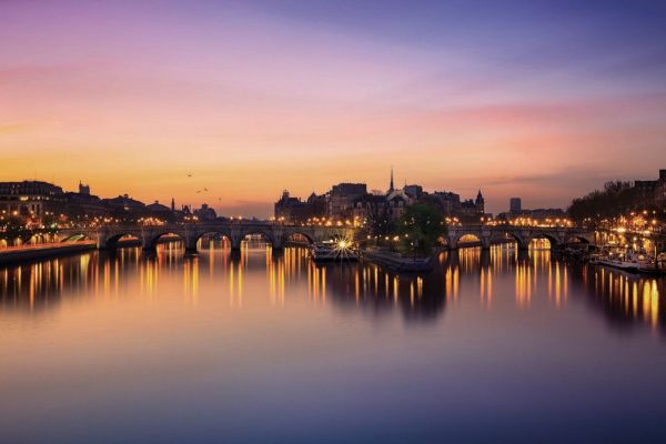 Seine at night