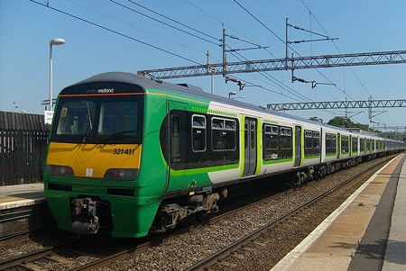 Midland train at Watford Junction