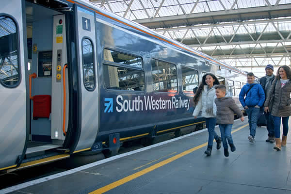 London to Southampton train