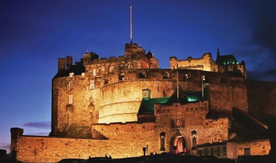 edinburgh castle