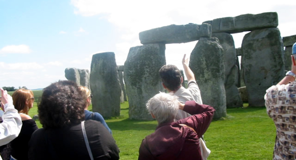Stonehenge guided private transfer