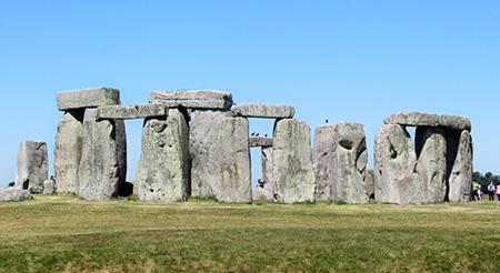 Premium Tours Stonehenge with open top bus tour London