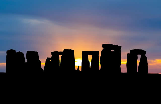Special Access Stonehenge Anderson Tours with Avebury or Salisbury