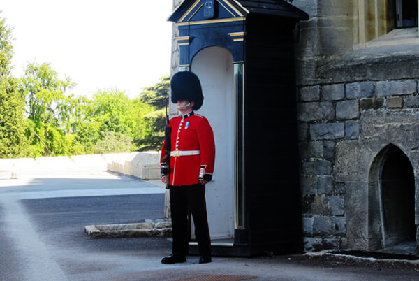 Windsor Castle tours from london changing of the guards