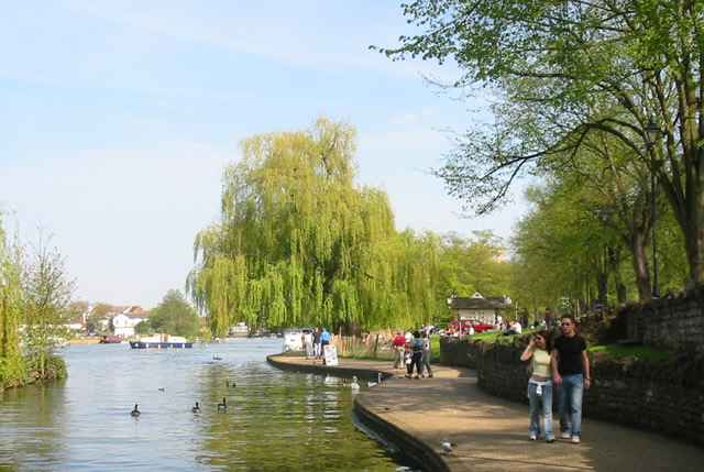 Windsor Thames Riverfront