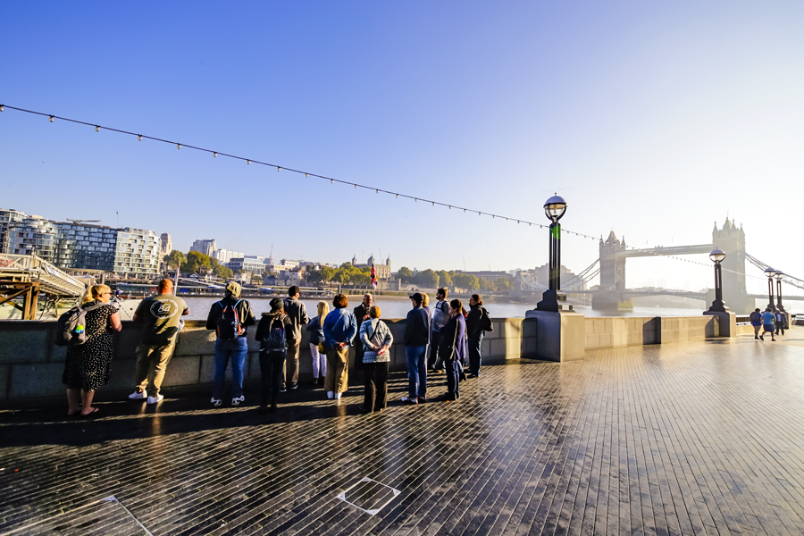 vintage bus tour london