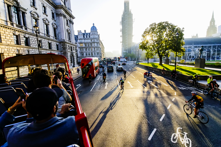 vintage bus tour london