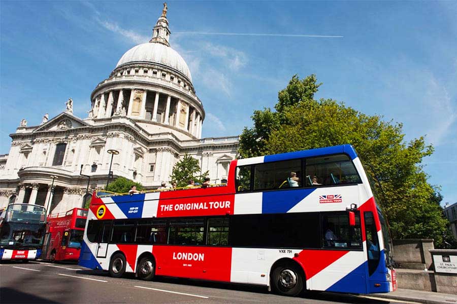 Hop on hop off buses are the first option for the best London tours