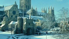 canterbury cathedral christmas snow