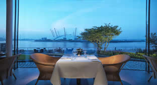 Radisson Blu Edwardian New Providence Wharf London