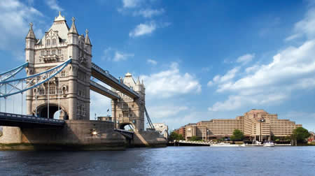 The Tower A Guoman Hotel - iconic hotel by Thames in London