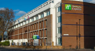 Holiday Inn Express Vauxhall Nine Elms