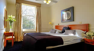 Collingham Serviced Apartments, London