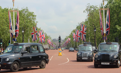 The Mall to Buckingham Palace