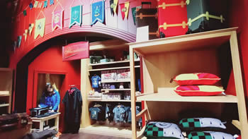 Harry Potter gift shop at the Studios