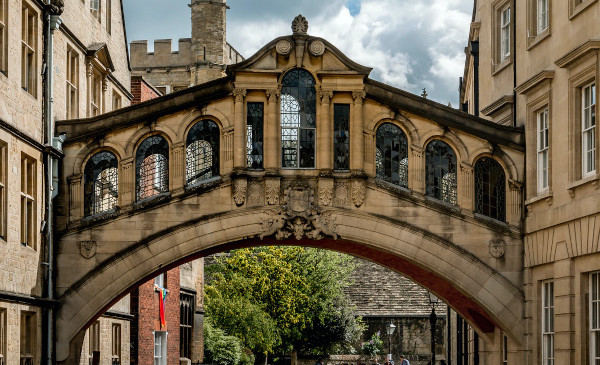 Ornate bridge spanning two buildings