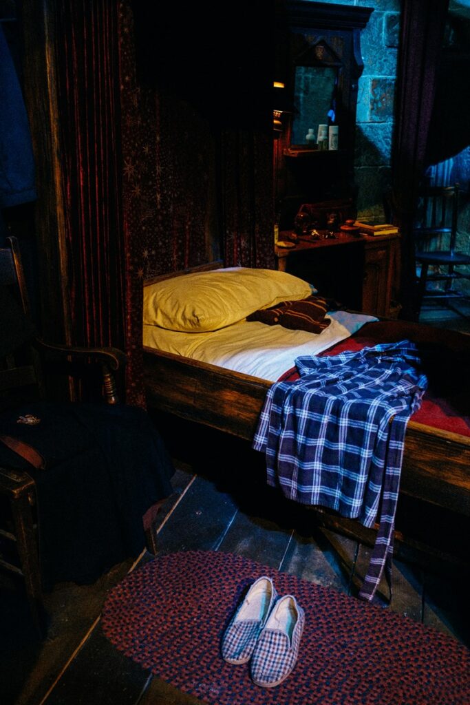 Bed in the boys dormitory Harry Potter Tour