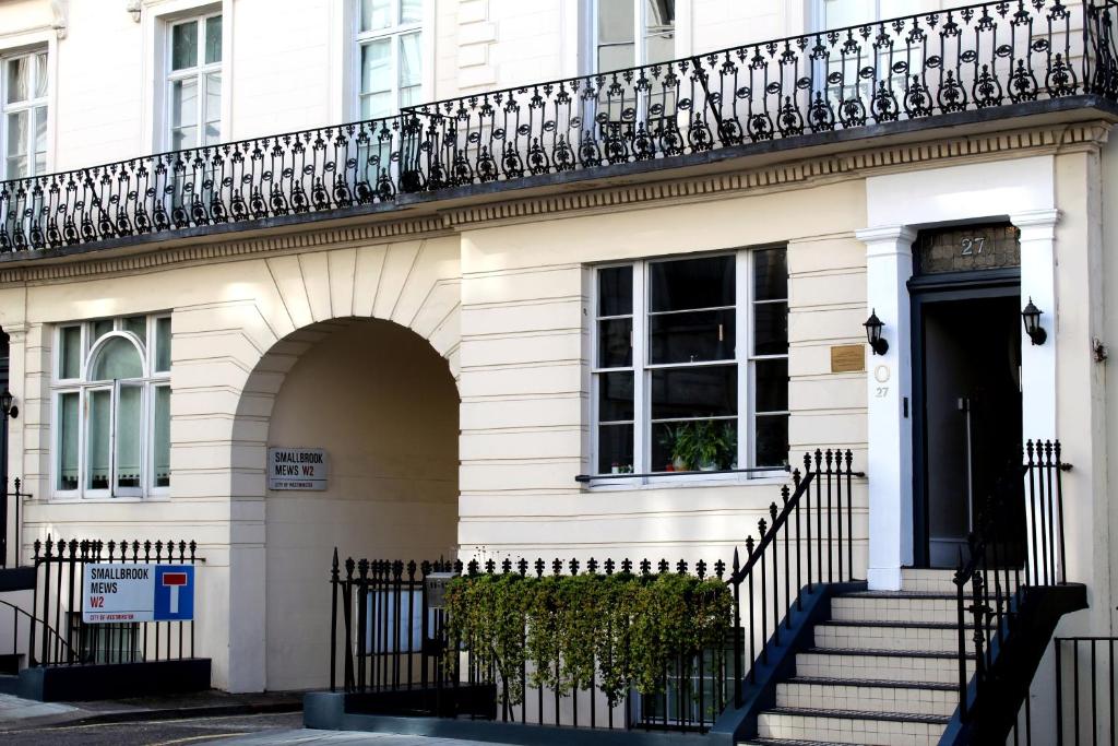 External view of the NOX Hotel Paddington London