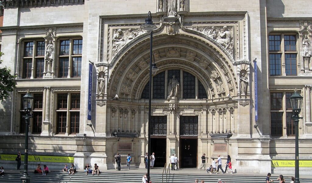Grand entrance to the Victoria and Albert Museum