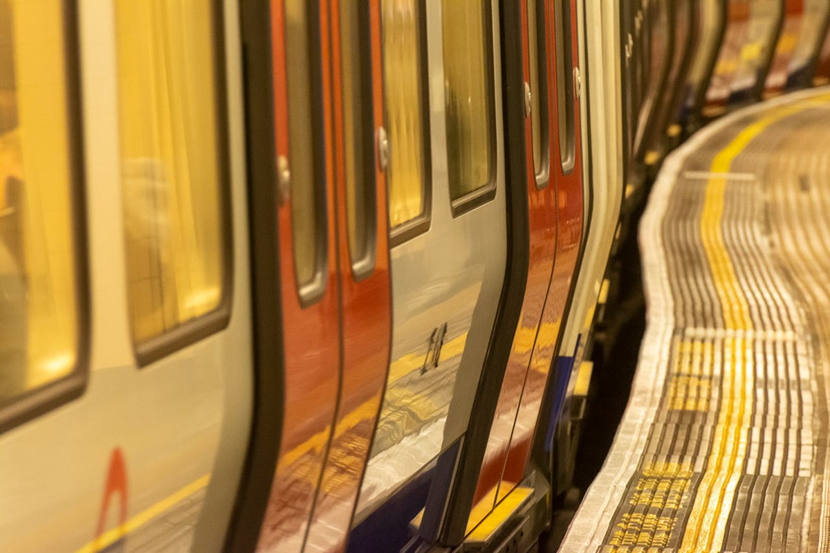 Tube and platform cropped image