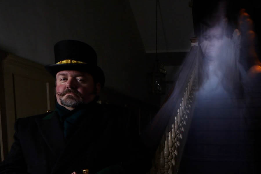 Hampton Court Palace ghost on stairs