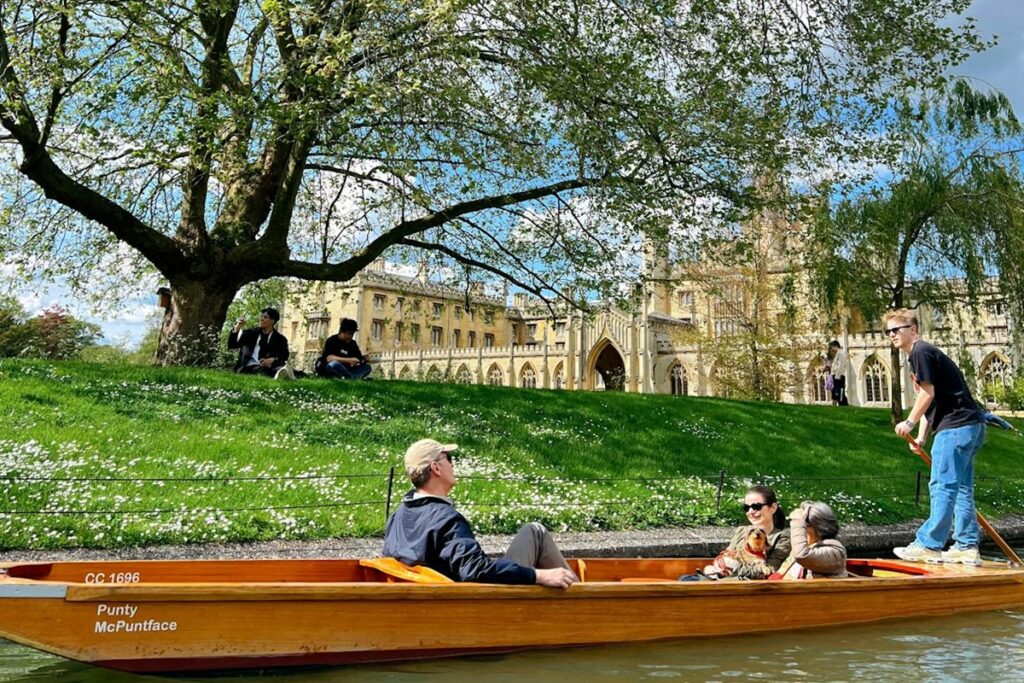 Punting along the backs Cambridge